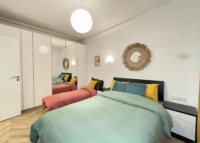 Paris-Alesia Super Appartement 2 Pieces De 39M2 - Tres Cosy Pour 1 - 5 Personnes Totalement Refait A Neuf -Entire Apartment Luxurious And Warm -Paris Alesia 14Eme - Proche Aeroport Paris-Orly - Parc Des Expositions Porte De Versailles Free Wifi Gratu