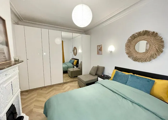 Paris-Alesia Super Appartement 2 Pieces De 39M2 - Tres Cosy Pour 1 - 5 Personnes Totalement Refait A Neuf -Entire Apartment Luxurious And Warm -Paris Alesia 14Eme - Proche Aeroport Paris-Orly - Parc Des Expositions Porte De Versailles Free Wifi Gratu